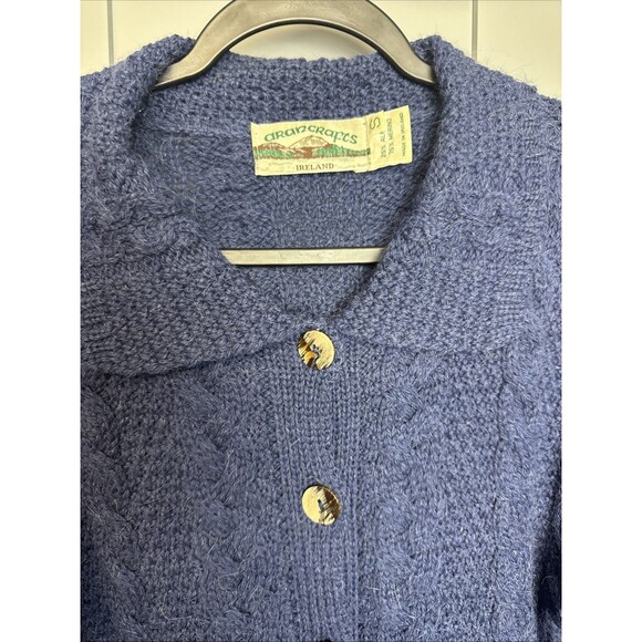 Aran Crafts Cardigan Sweater Small Marino Wool Cable Knit‎ Fisherman Button Up - Picture 3 of 8